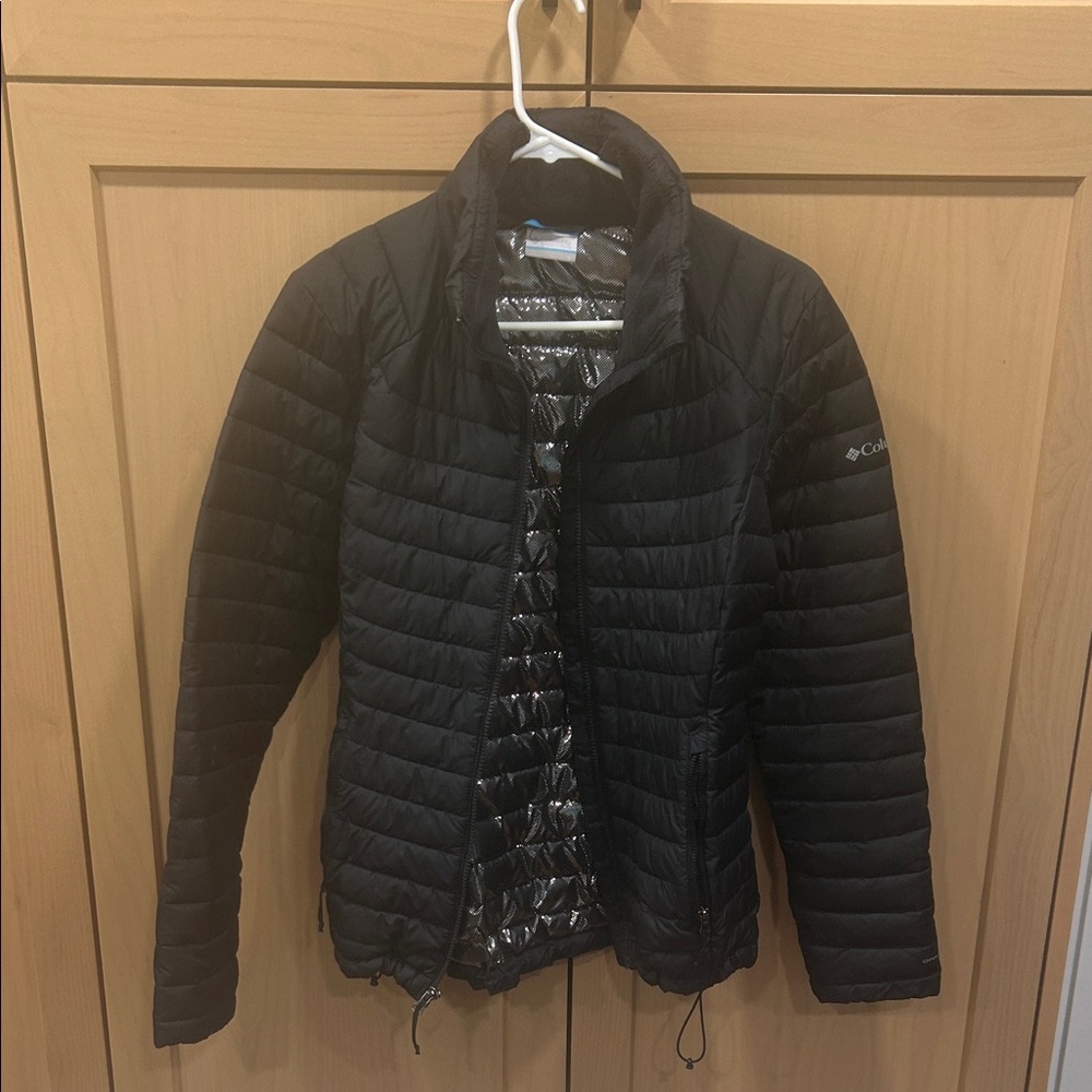 Columbia Women's Black Puffer Jacket size Small